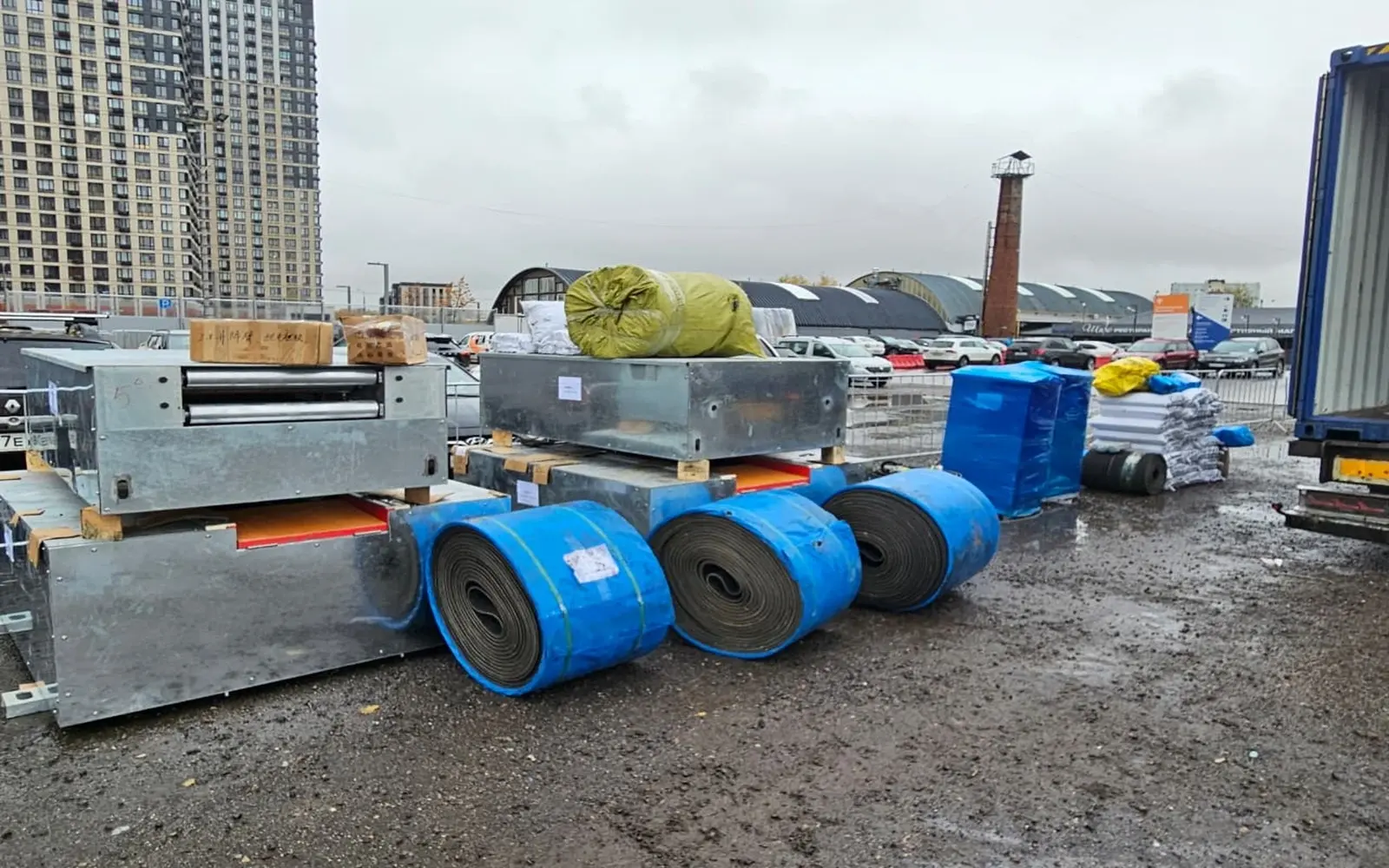 Новые ленточные подъёмники (траволаторы) Nortec уже в Москве, ГЛК Кант